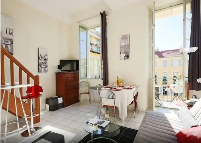 Aida - Rue Bosio