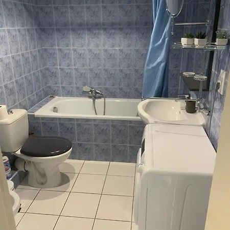 Aida - Rue Bosio * نيس