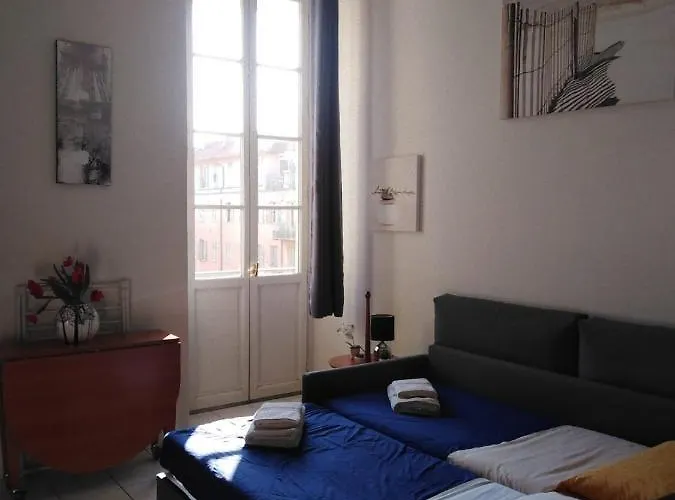Aida - Rue Bosio * نيس